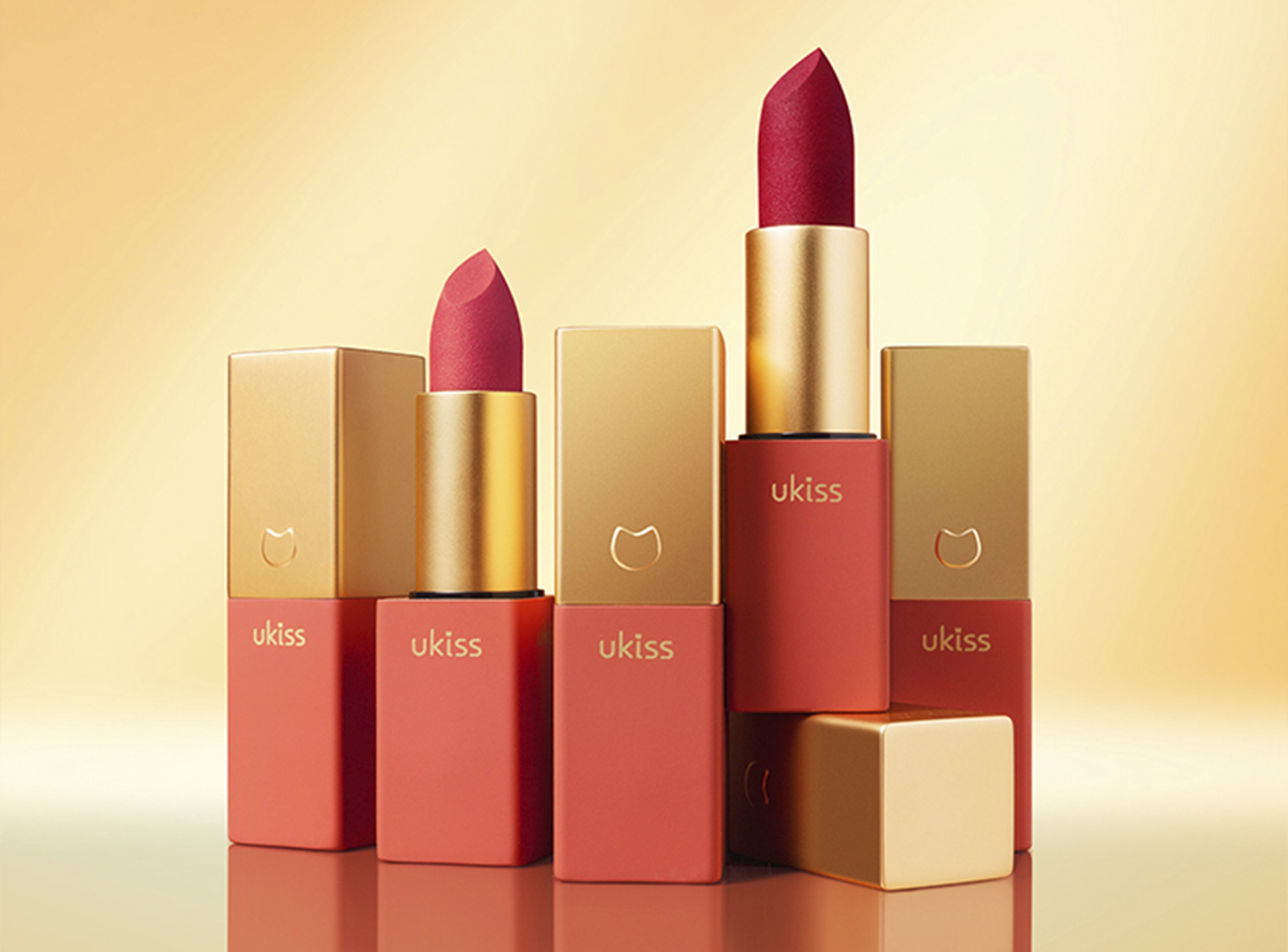 雪吻熔岩迷雾唇膏